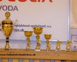 Lenivá lopta - trofeje
