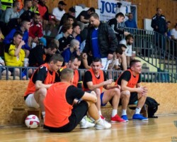 Lenivá-lopta-2019_hráči-počas-prestávky